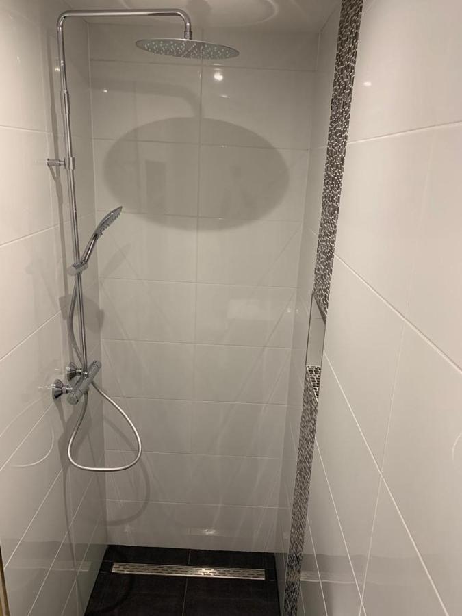 Bob'S Beach House 赞德沃特 外观 照片